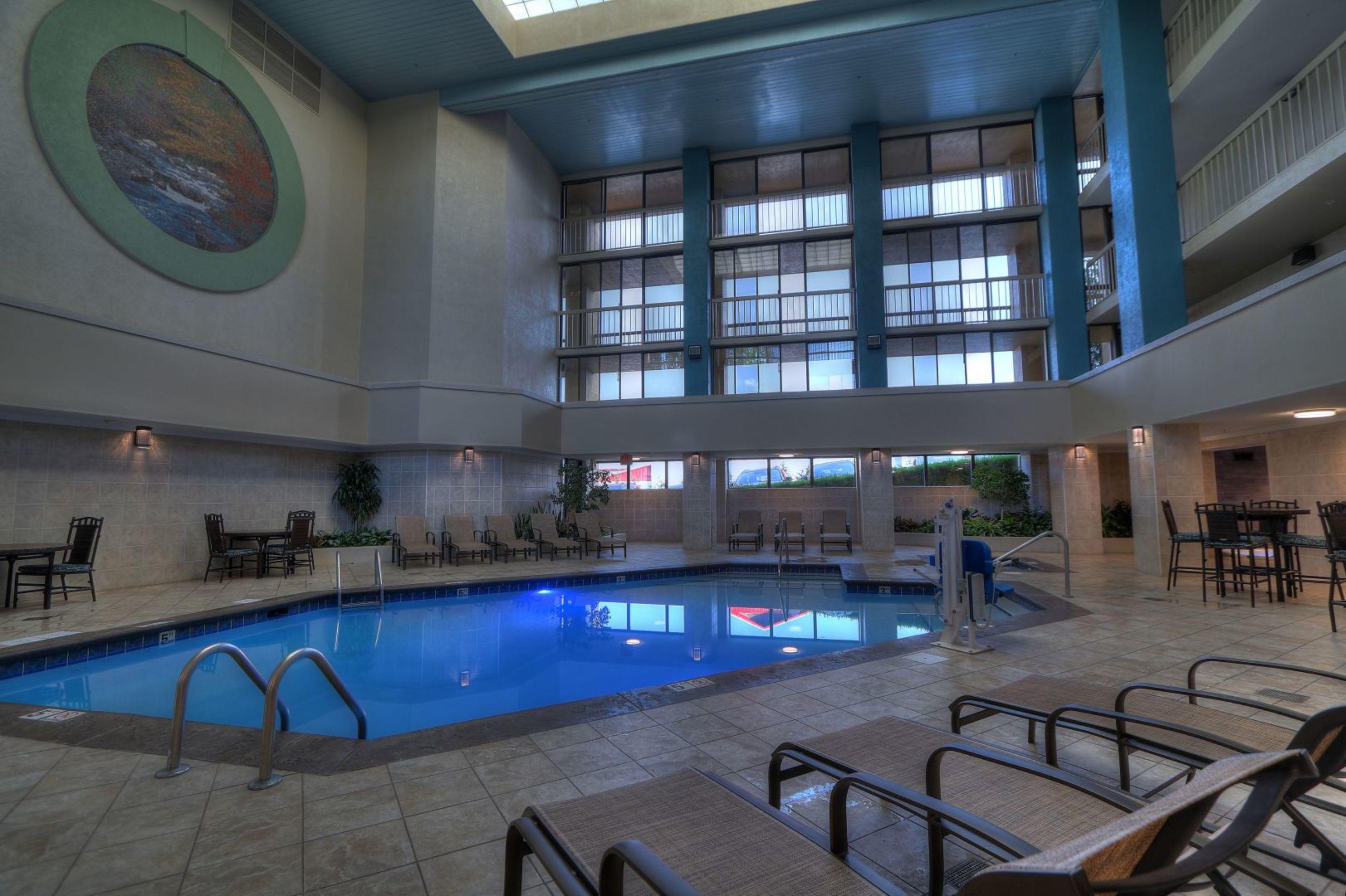 Quality Inn Near The Island פיג'ן פורג' מראה חיצוני תמונה